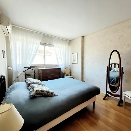 Holiday home Maison T4 Climatisee, Parking, Veranda, Jardin Clos, Proche Et Commerces, Ideale 6 Personnes - Fr-1-794-137