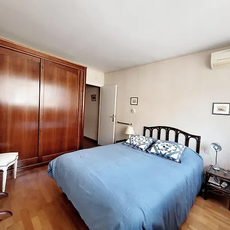 Holiday home Maison T4 Climatisee, Parking, Veranda, Jardin Clos, Proche Et Commerces, Ideale 6 Personnes - Fr-1-794-137 *
