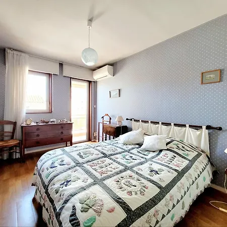 Maison T4 Climatisee, Parking, Veranda, Jardin Clos, Proche Et Commerces, Ideale 6 Personnes - Fr-1-794-137