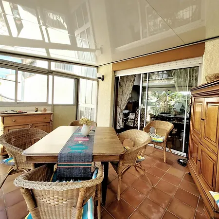 Maison T4 Climatisee, Parking, Veranda, Jardin Clos, Proche Et Commerces, Ideale 6 Personnes - Fr-1-794-137